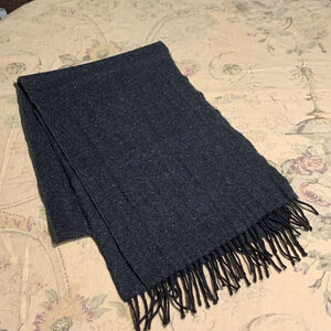 Dante’s wool blend men’s fashion scarf